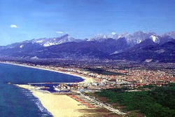 il mare a viareggio